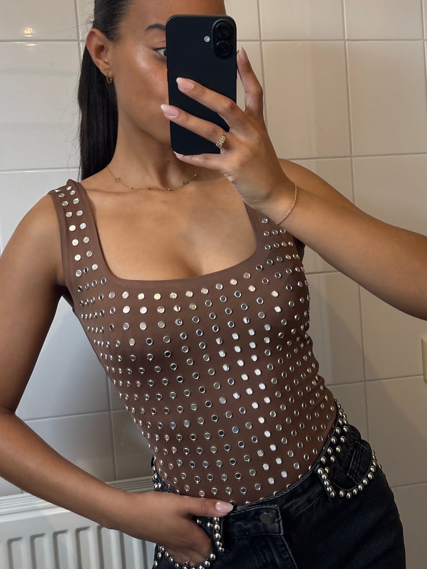 Studs body