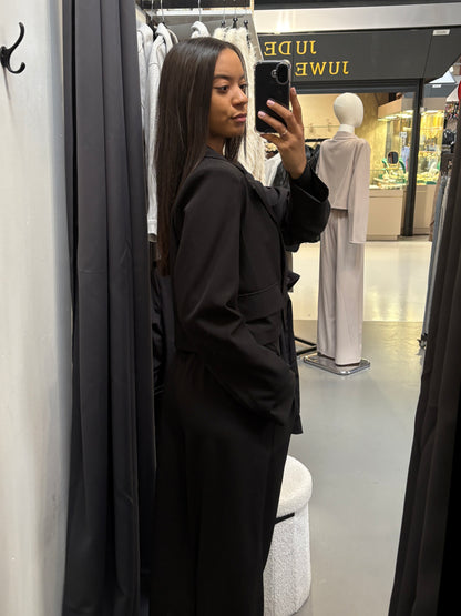 The Sophistique Suit