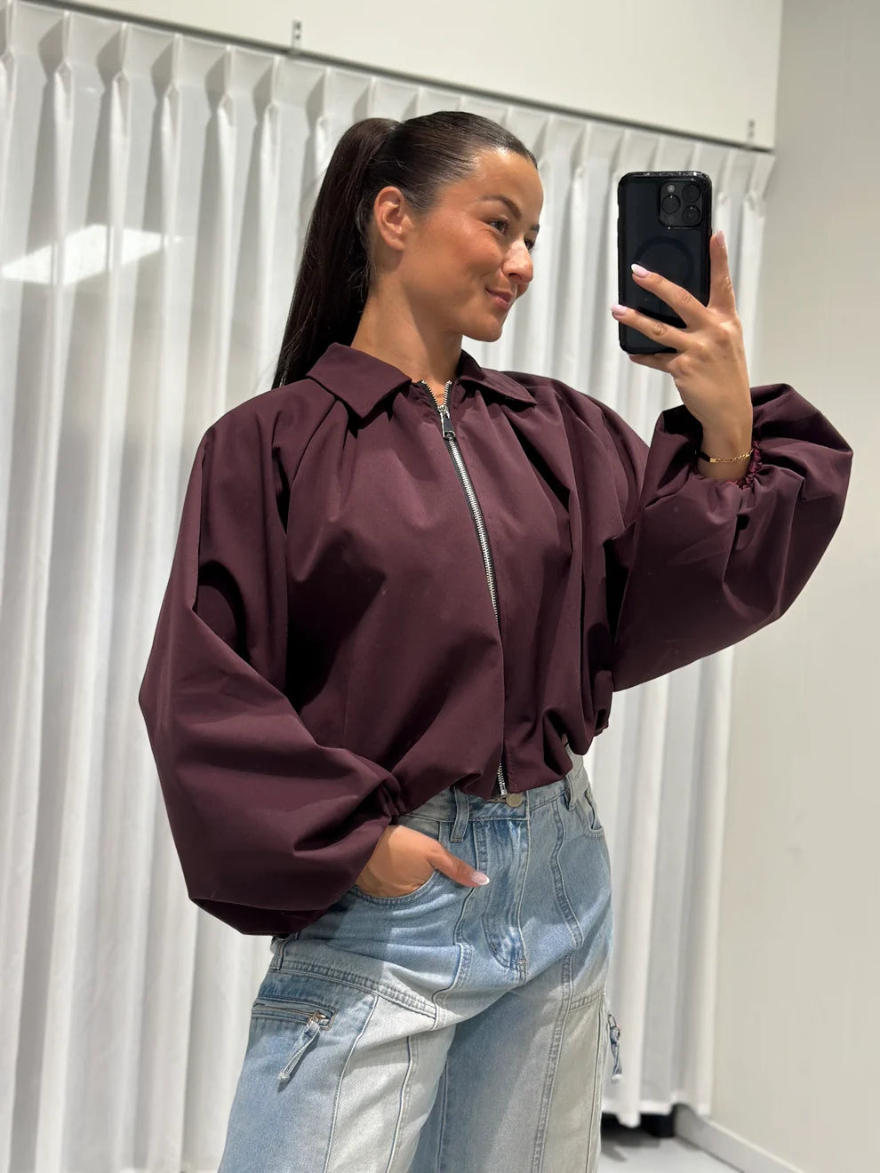 Volume jacket