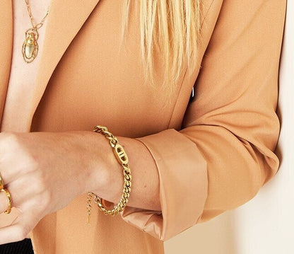 Belle bracelet gold